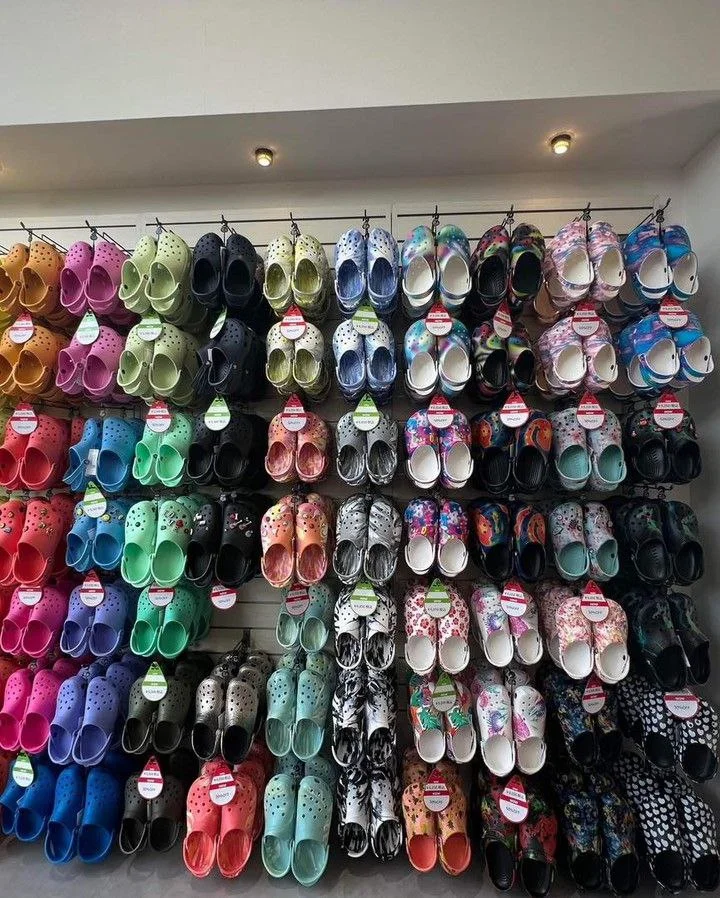 Crocs sandals liquidation pallet wholesale - Indiana crocs liquidation pallets