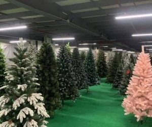 Wholesale Christmas tree Liquidation pallets For Sale - Buy Christmas trees near me