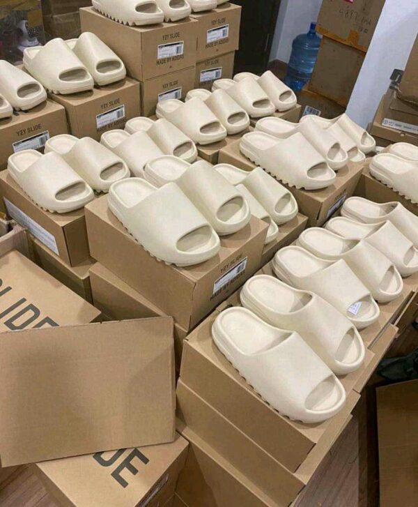 Discount Yeezy Slides wholesale